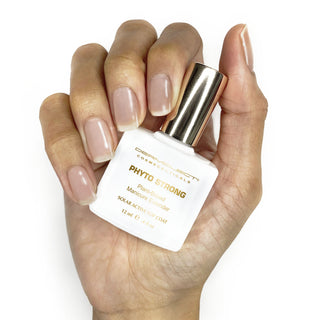 THE NATURALLY STRONGER Manicure Kit