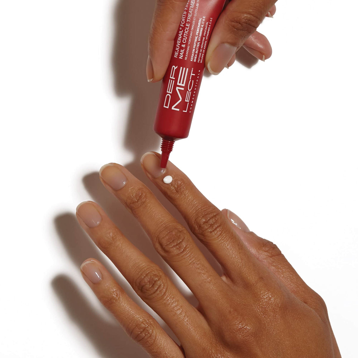 files/rejuvenail-tube-lifestyle.jpg